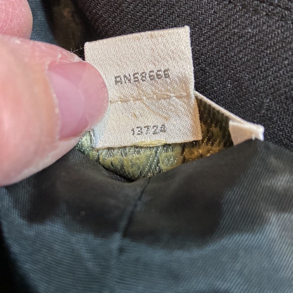 Vintage Greta Garbo Collection Double Breasted Pin Stripe Jacket. Made in Italy. - Picture 12 of 13